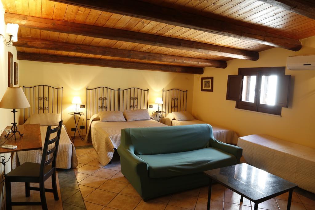 Albergo La Fontanella Ното Екстериор снимка